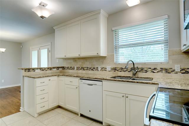 Building Photo - 1201 Lorrie Dr
