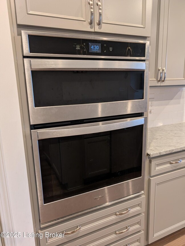 Building Photo - 2861 Hamilton Springs Dr