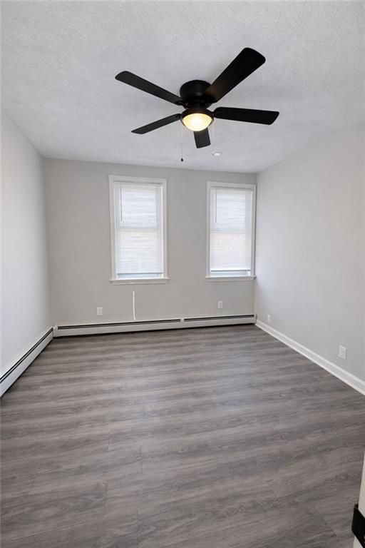 Building Photo - 71 E George St