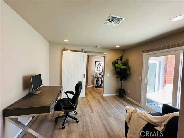 Building Photo - 6647 Palma Cir