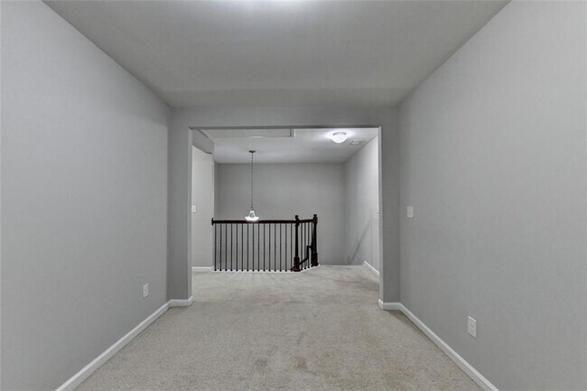 Building Photo - 7325 Heritage Oak Ct