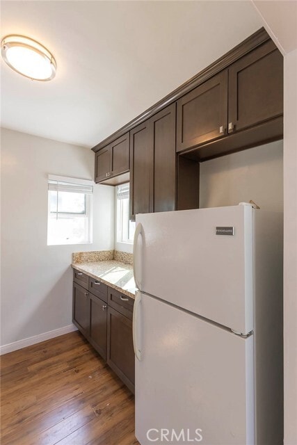 Building Photo - 416 31st St