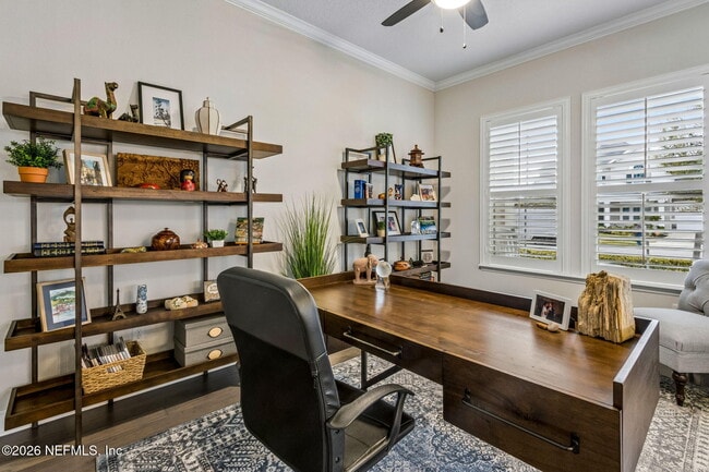 Building Photo - 209 Manor Ln