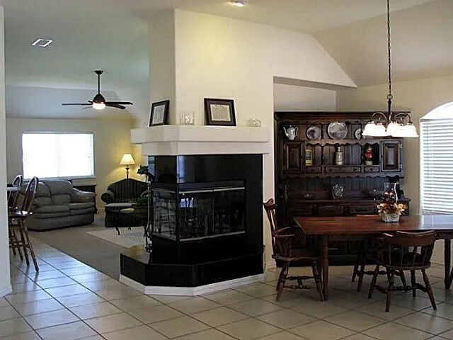 Building Photo - 5540 Bandelier Trl