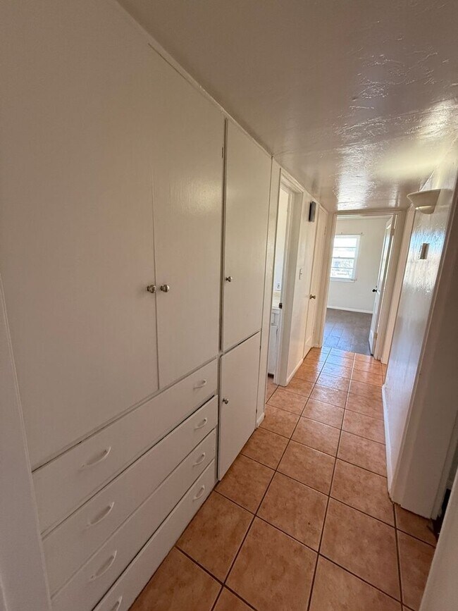 Building Photo - Charming 3-Bedroom Home in Central Tucson!