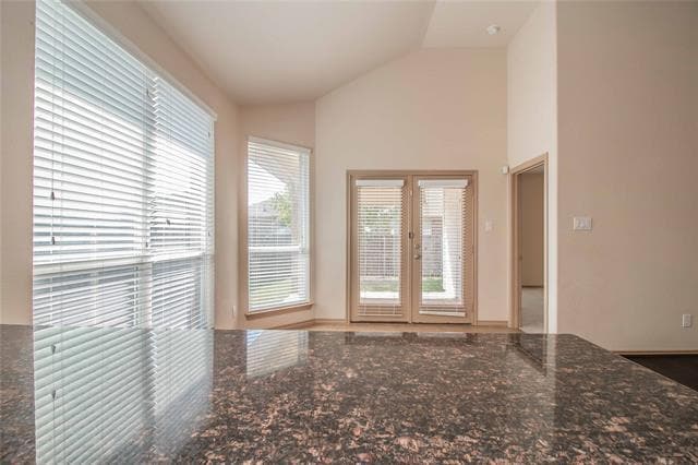 Building Photo - 812 Olive Ct