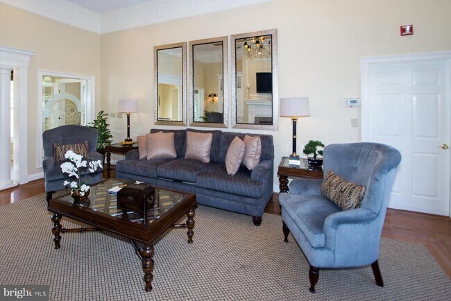 Building Photo - 12852 Fair Briar Ln