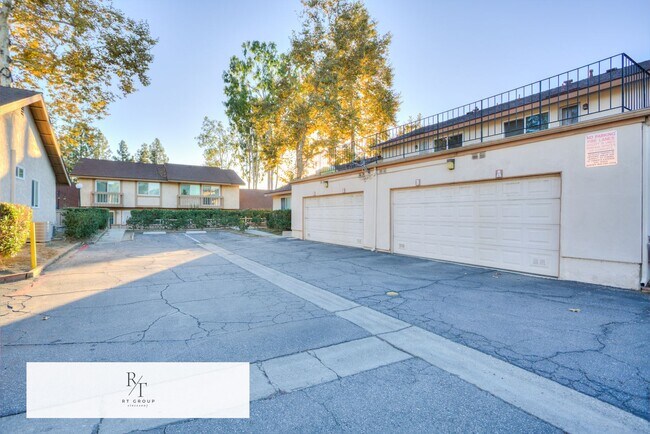 Building Photo - Walnut Valley Unified School District
