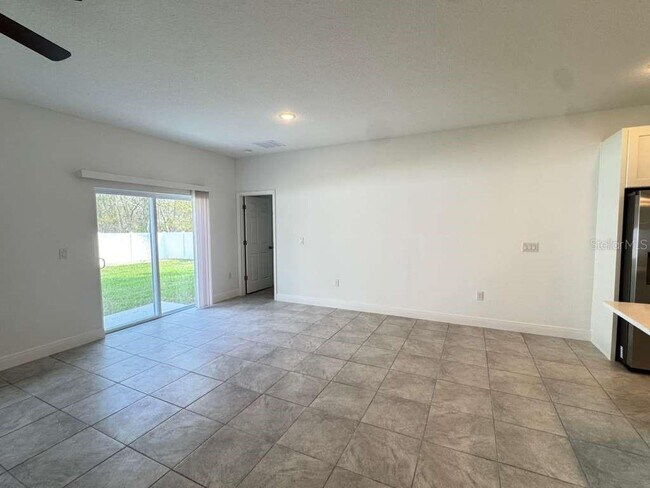 Building Photo - 16054 SW 55th Avenue Rd