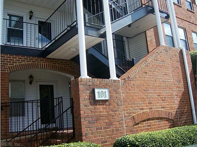 Building Photo - 101 Westover Ave