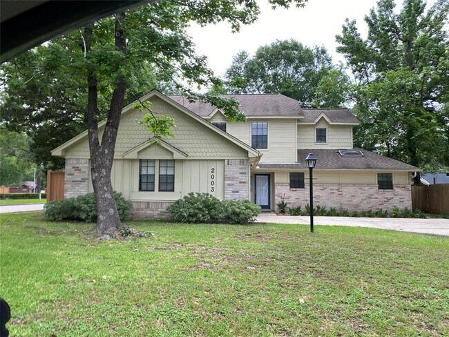 Primary Photo - 2003 Creston Dr