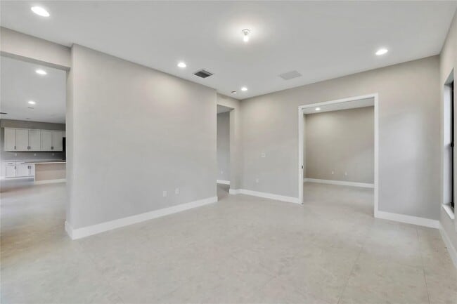 Building Photo - 20119 Pacific Dunes Dr