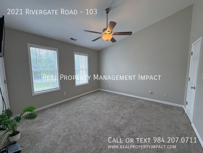 Building Photo - 2021 Rivergate Rd