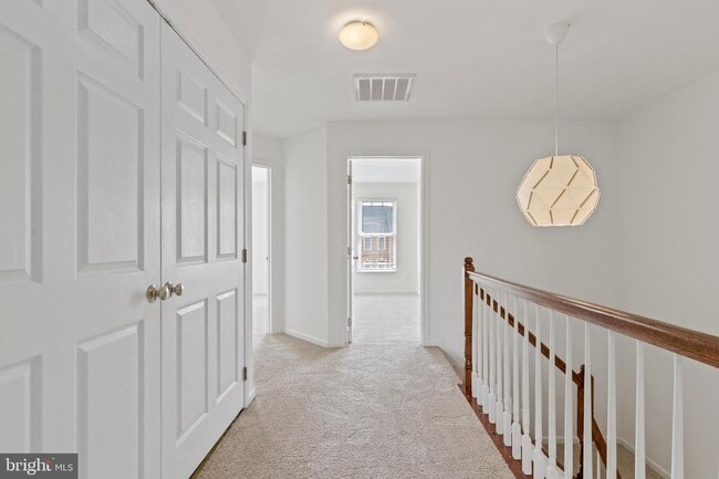 Building Photo - 22576 Welborne Manor Square