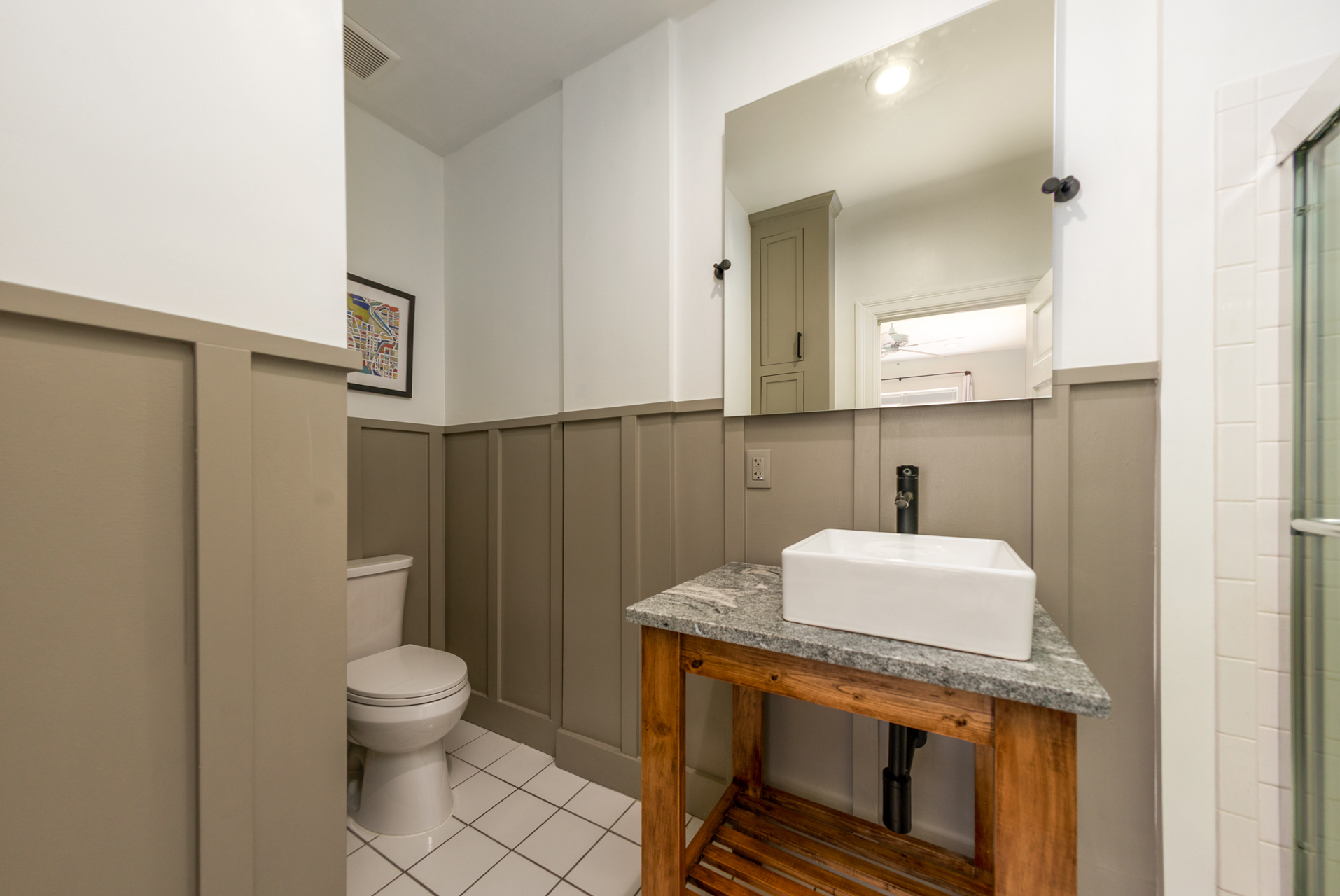 Building Photo - 1711 35th St NW