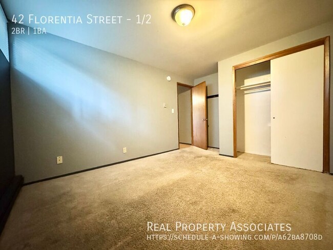 Building Photo - Charming 2-Bedroom, 1-Bath Unit for Rent i...