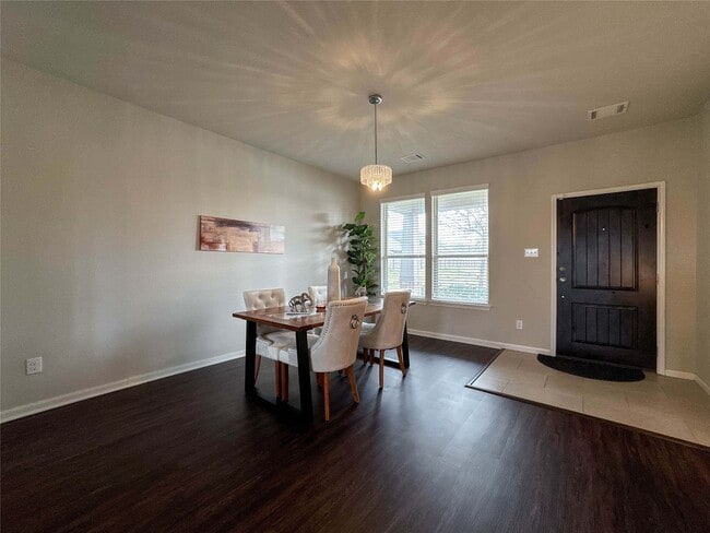 Building Photo - 2 Eagle Lake Ct