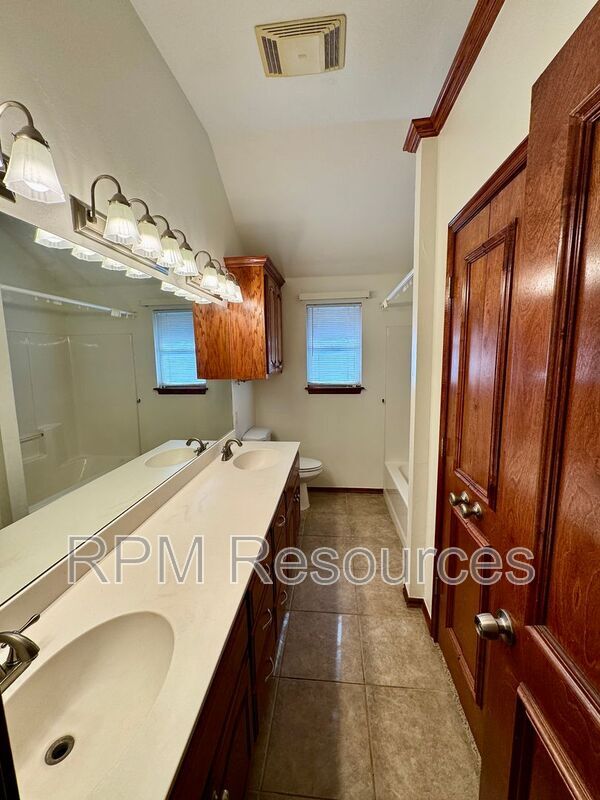 Building Photo - 11917 Wickford Pl