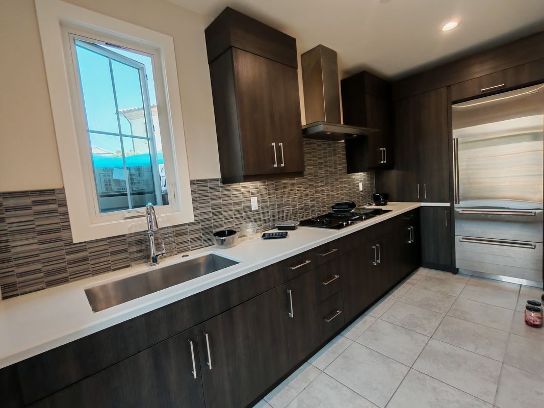 Building Photo - 55 Thrasher