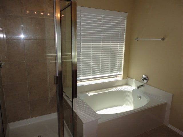 Building Photo - 1210 Mule Deer Dr