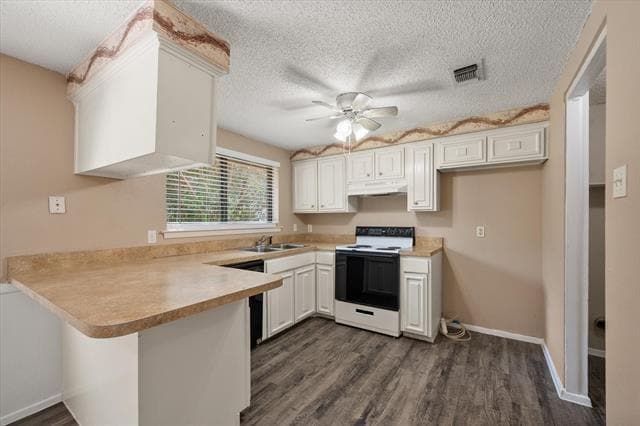 Building Photo - 823 Quail Terrace