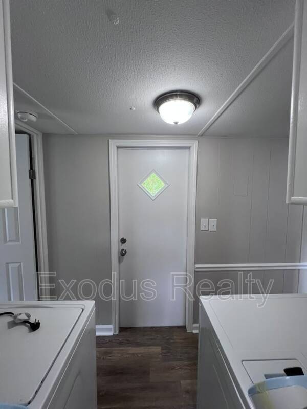 Building Photo - 39 Quiet Country Ln
