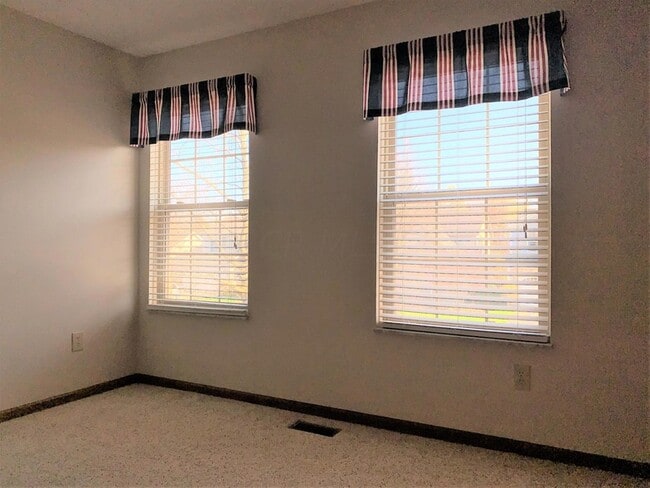 Building Photo - 5854 Haddingtonshire Ln