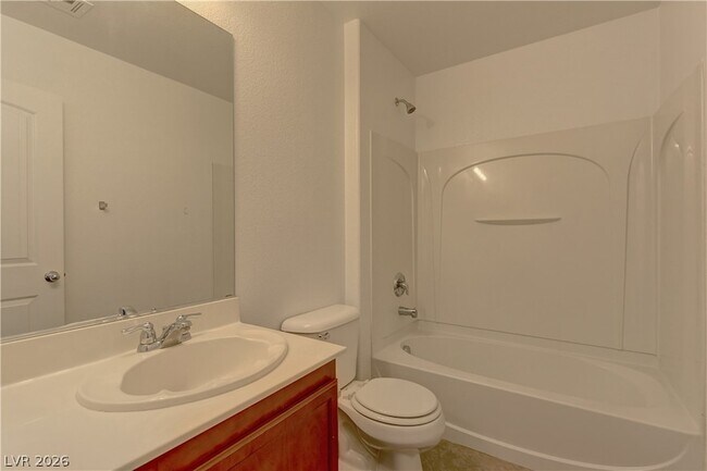 Building Photo - 5536 Overlook Valley St