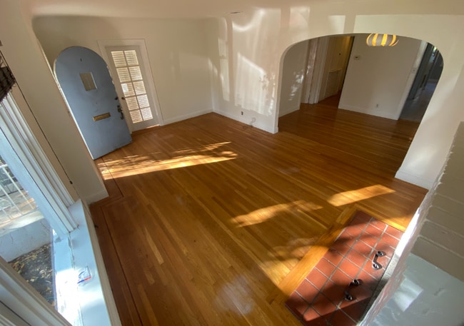 Building Photo - 4533 D St