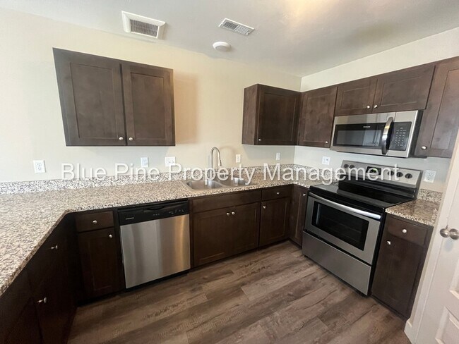 Building Photo - 2853 Murwood