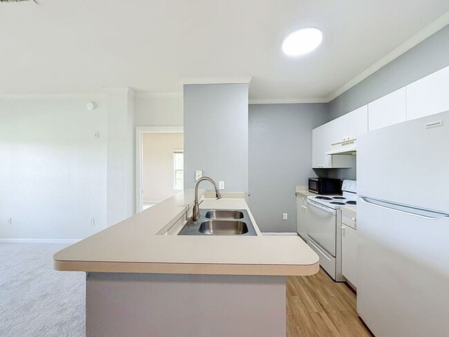 Building Photo - 3757 Conroy Rd