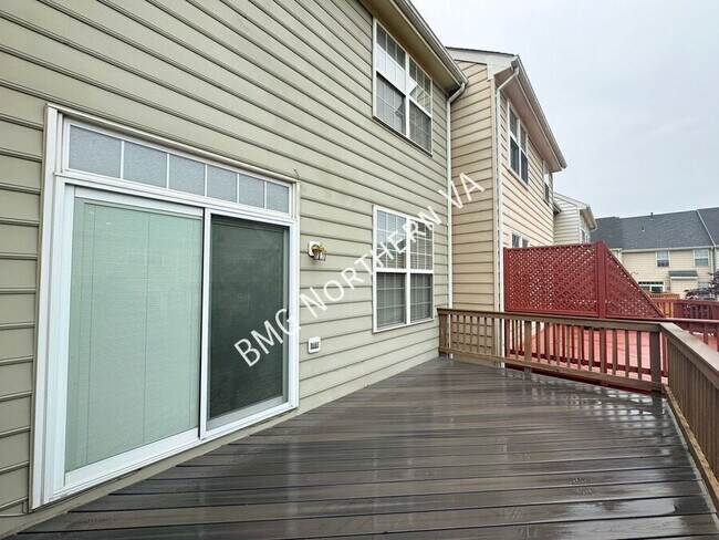 Building Photo - 13363 Colchester Ferry Pl