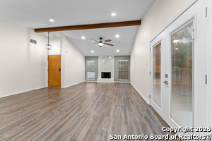 Building Photo - 2278 Knights Wood