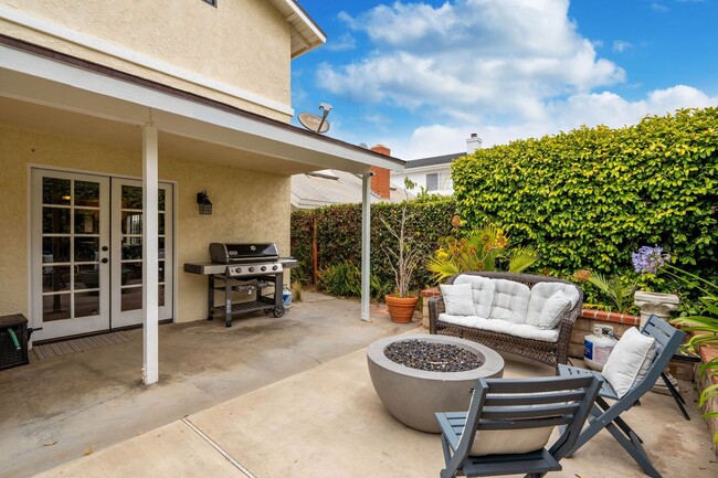 Building Photo - 4850A - Mandalay Shores/ Oxnard/ 5 bedroom...