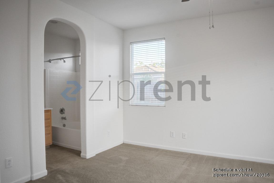 Building Photo - 1834 Zurlo Way