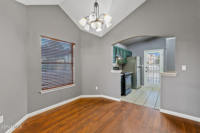 Building Photo - 12372 Golden Sun Dr