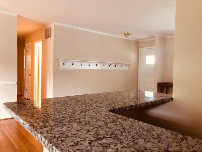 Building Photo - 9403 Limestone Pl