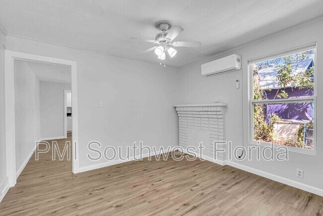 Building Photo - 1016 10th Ave W