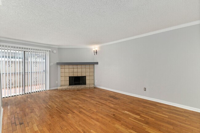 Building Photo - 9516 Pagewood Ln