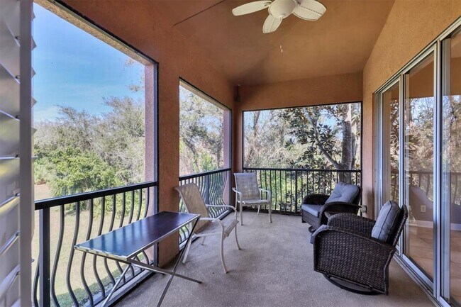 Building Photo - 5583 46th Ct W