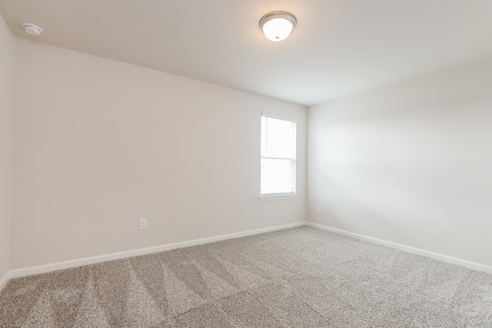 Building Photo - 5922 Green Ash Ct