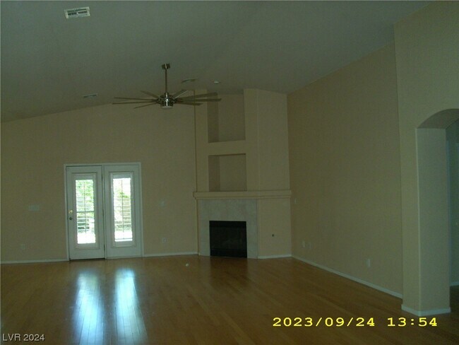 Building Photo - 8788 Rio Grande Falls Ave