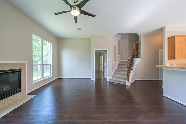 Building Photo - 1023 Casting Springs Way