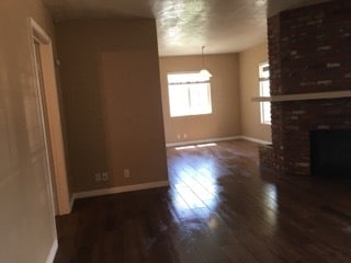 Building Photo - 420 S Mesita Pl