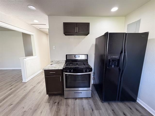 Building Photo - 1307 Janann Ave