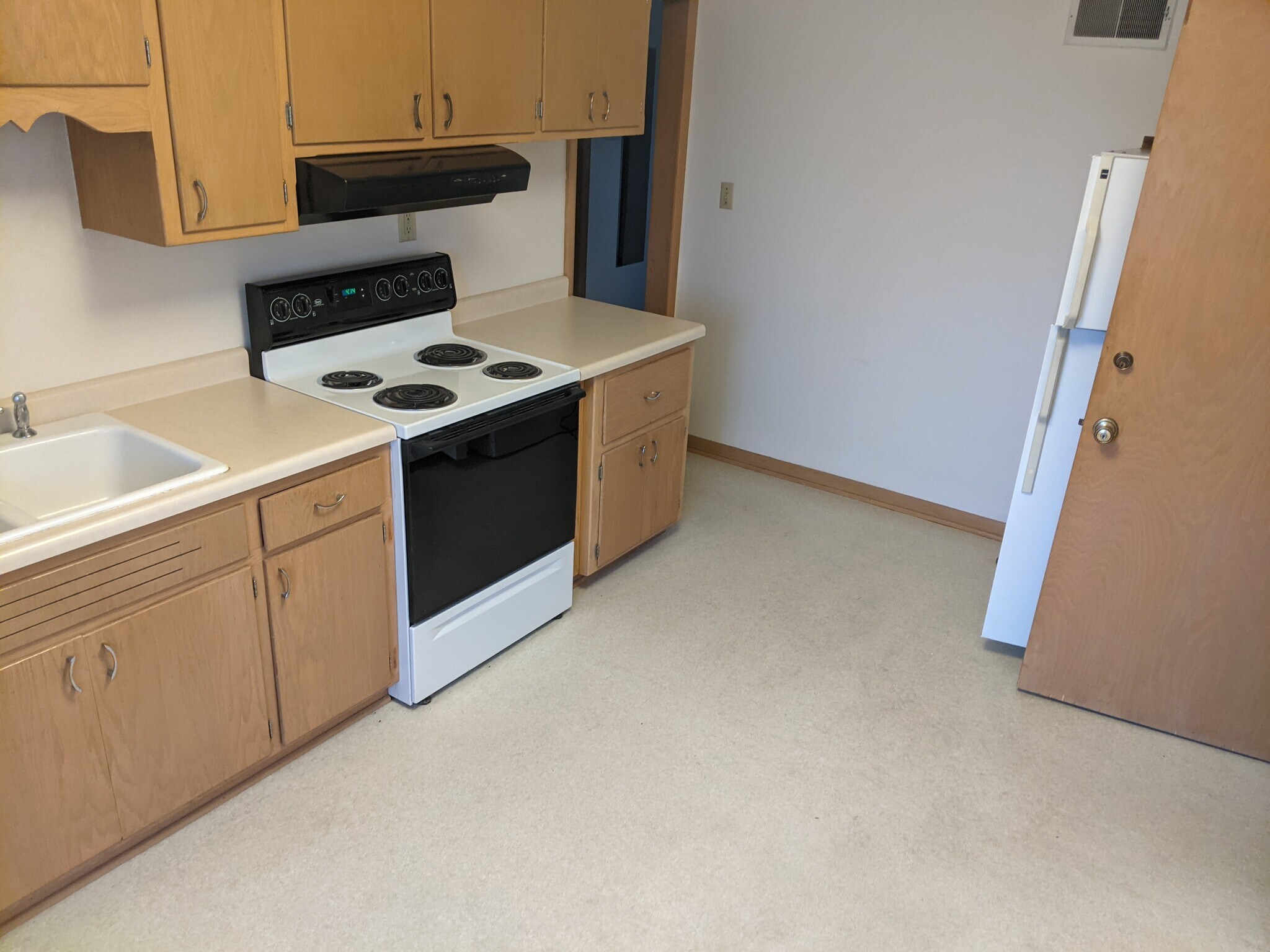 Building Photo - 12210 W North Ave