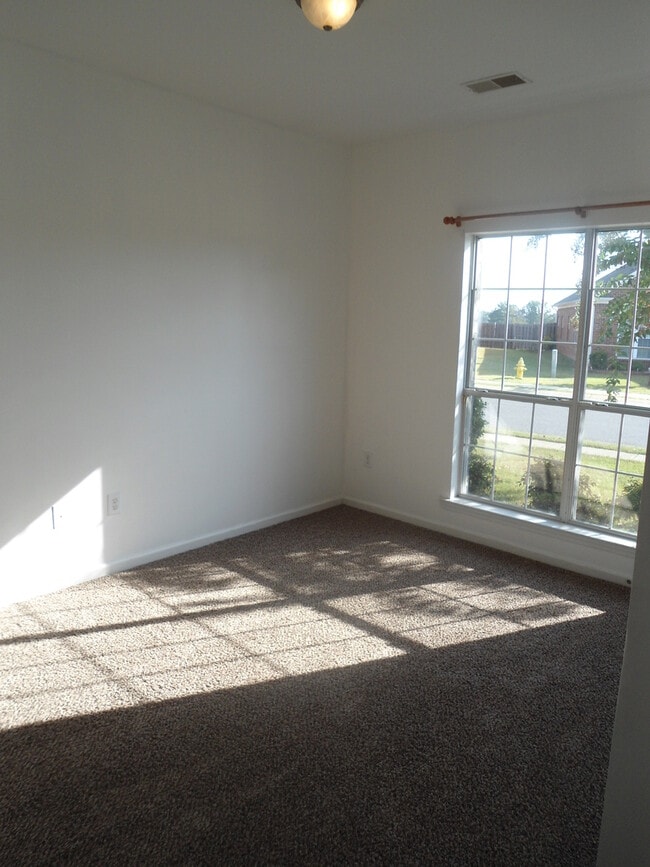 Building Photo - Home for rent in Calera!!!  AVAILABLE TO VIEW with 48 Hour Notice!!!