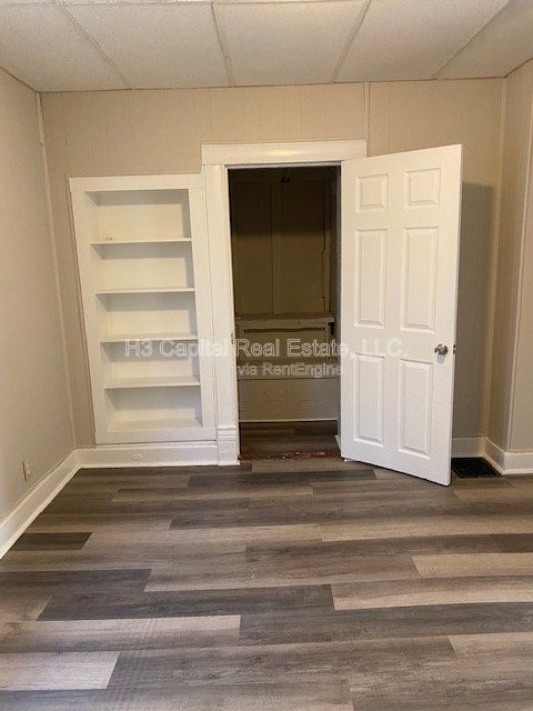 Building Photo - 2251 Delmar Ave