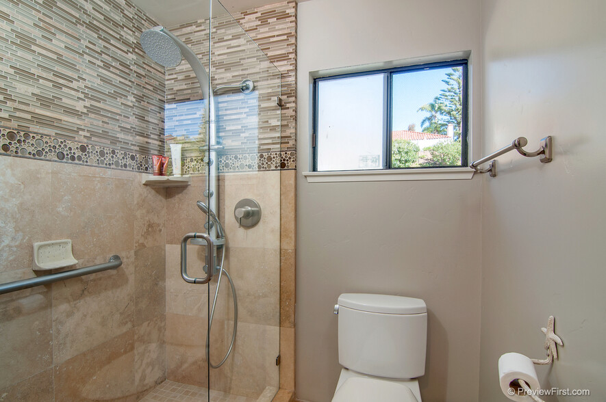 Building Photo - 1047 Santa Helena Park Ct