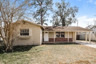 Building Photo - 670 Hibiscus Rd